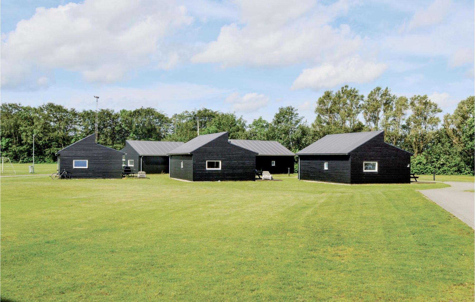 Pet Friendly Home In Spjald With Wifi Exterior foto